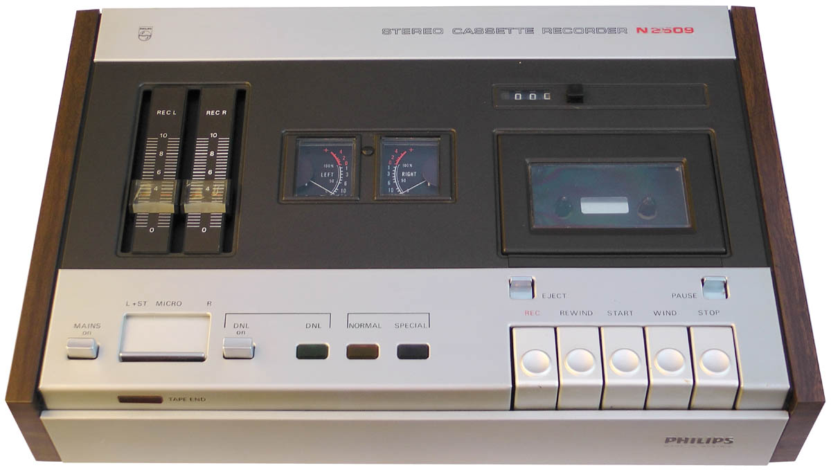 Philips N2509 cassette recorder jaren 70